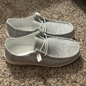 Women’s Slide-on Shoes